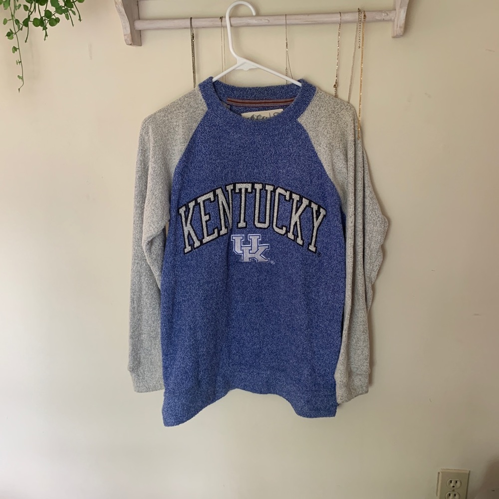 Kentucky shaggy sweater!